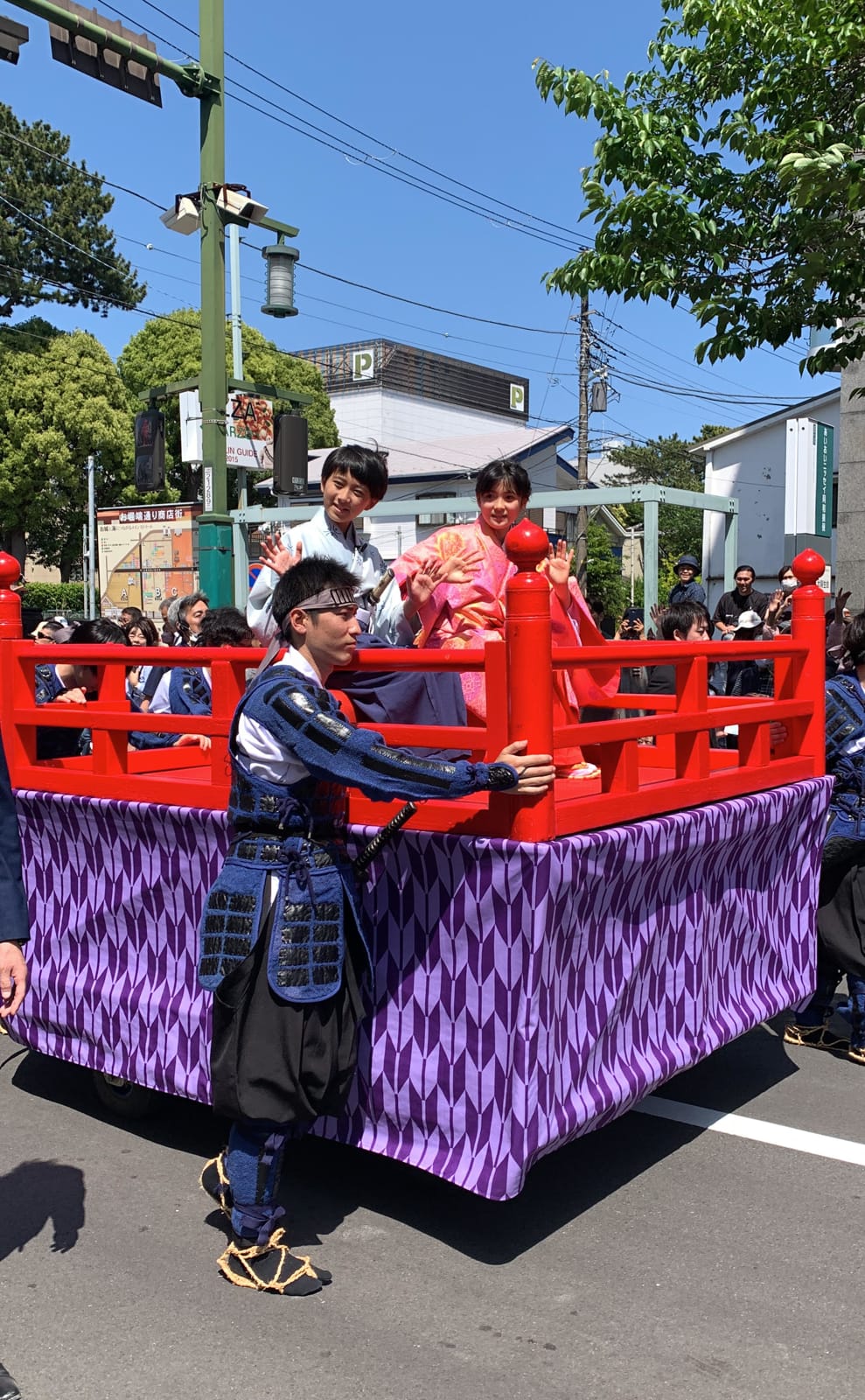 北川殿役／市川ぼたんさん、伊勢新九郎役／市川新之助さん